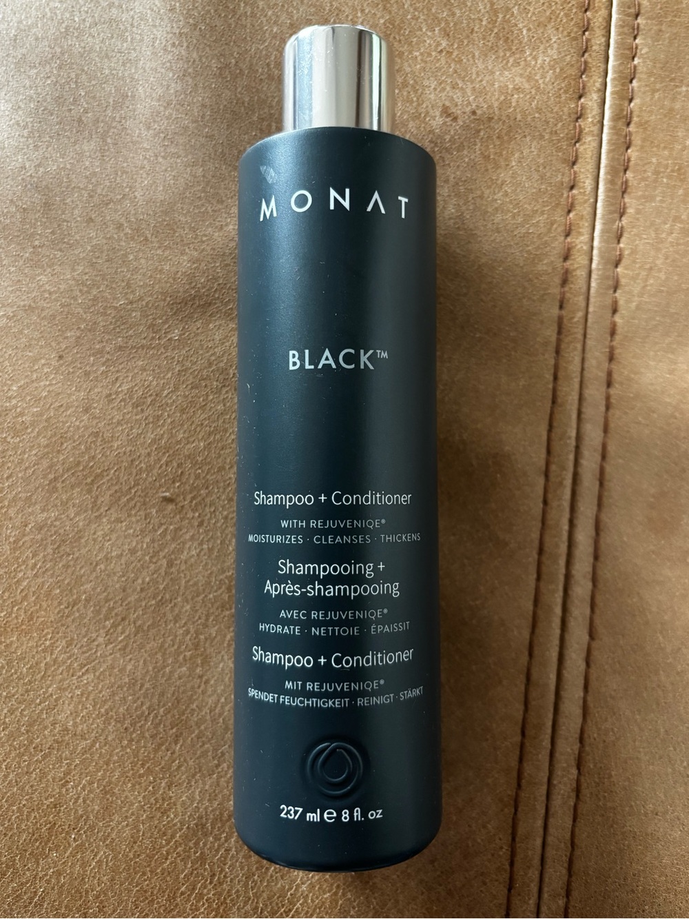 Monat Black 2 in 1 Shampoo and Conditioner with Rejuveniqe